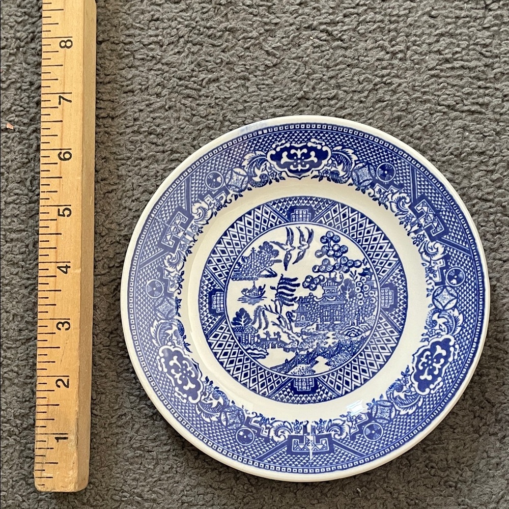 Blue Willow Style Decorative Plate - Blue on White